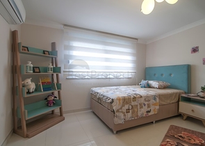 مجمع سكني مميز على مسافة قريبة من البحر في منطقة كاستل – ألانيا