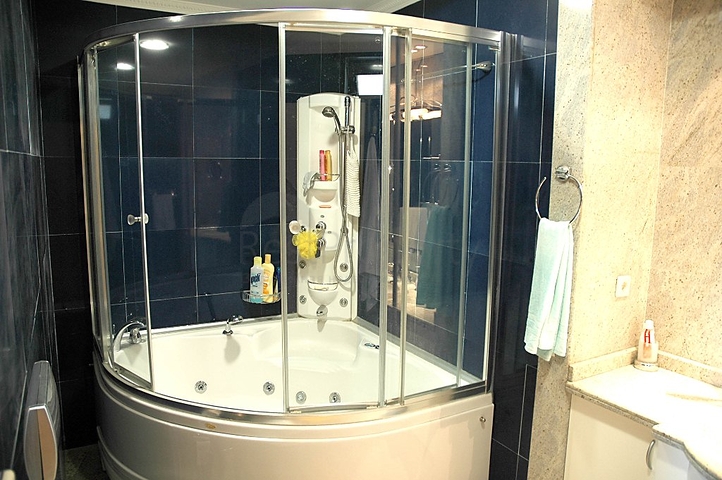 لمحبي الرفاهية والرقي والراحة فيلا على الطراز الفاخر في منطقة كاستل – ألانيا