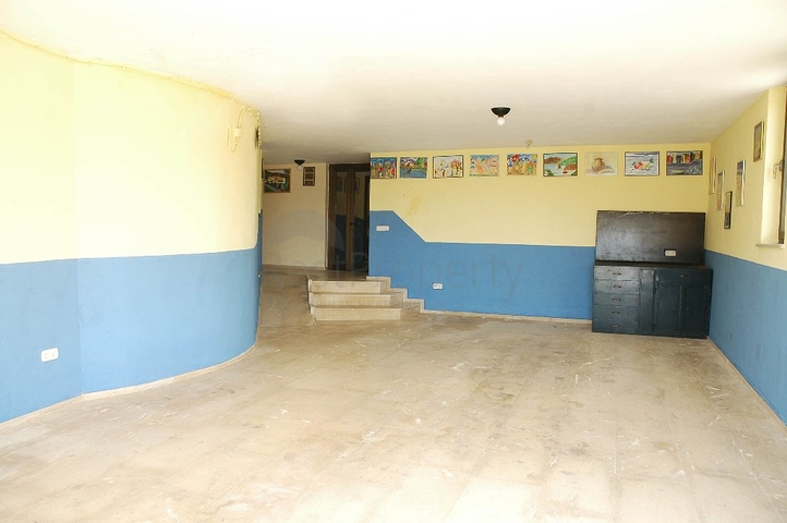 لمحبي الرفاهية والرقي والراحة فيلا على الطراز الفاخر في منطقة كاستل – ألانيا