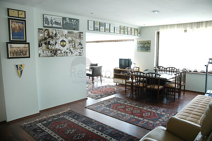 لمحبي الرفاهية والرقي والراحة فيلا على الطراز الفاخر في منطقة كاستل – ألانيا