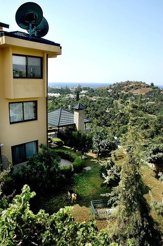 لمحبي الرفاهية والرقي والراحة فيلا على الطراز الفاخر في منطقة كاستل – ألانيا