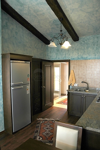 لمحبي الرفاهية والرقي والراحة فيلا على الطراز الفاخر في منطقة كاستل – ألانيا