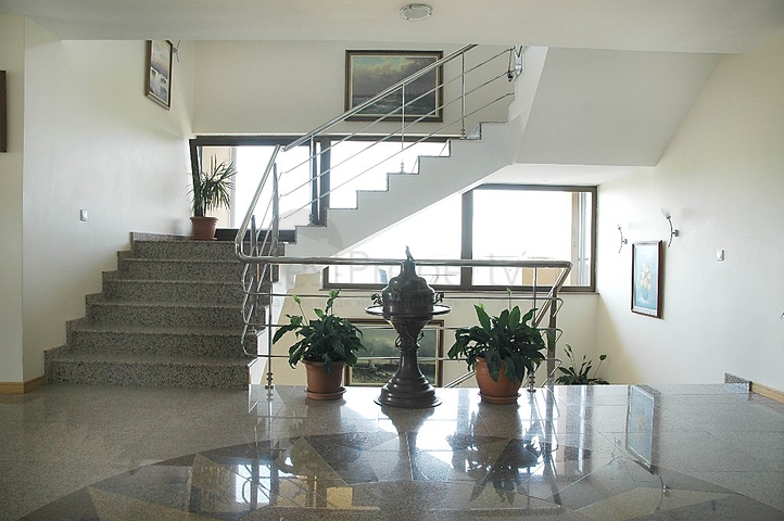 لمحبي الرفاهية والرقي والراحة فيلا على الطراز الفاخر في منطقة كاستل – ألانيا