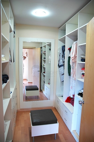 لمحبي الرفاهية والرقي والراحة فيلا على الطراز الفاخر في منطقة كاستل – ألانيا