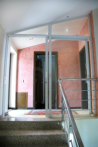 لمحبي الرفاهية والرقي والراحة فيلا على الطراز الفاخر في منطقة كاستل – ألانيا