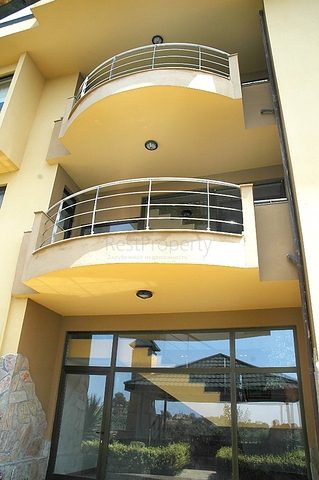 لمحبي الرفاهية والرقي والراحة فيلا على الطراز الفاخر في منطقة كاستل – ألانيا