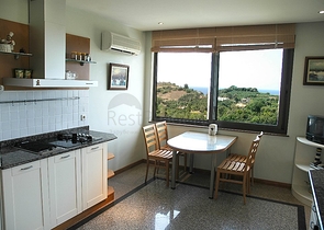 لمحبي الرفاهية والرقي والراحة فيلا على الطراز الفاخر في منطقة كاستل – ألانيا