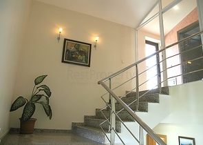 لمحبي الرفاهية والرقي والراحة فيلا على الطراز الفاخر في منطقة كاستل – ألانيا