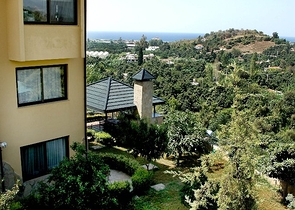 لمحبي الرفاهية والرقي والراحة فيلا على الطراز الفاخر في منطقة كاستل – ألانيا