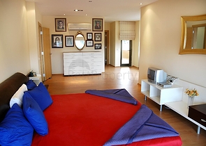 لمحبي الرفاهية والرقي والراحة فيلا على الطراز الفاخر في منطقة كاستل – ألانيا