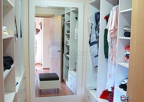 لمحبي الرفاهية والرقي والراحة فيلا على الطراز الفاخر في منطقة كاستل – ألانيا