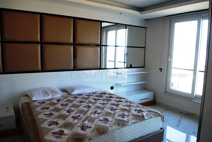 مشروع فاخر حديث على مسافة قريبة من البحر في منطقة كاستل – ألانيا