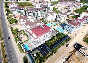 مشروع فاخر حديث على مسافة قريبة من البحر في منطقة كاستل – ألانيا