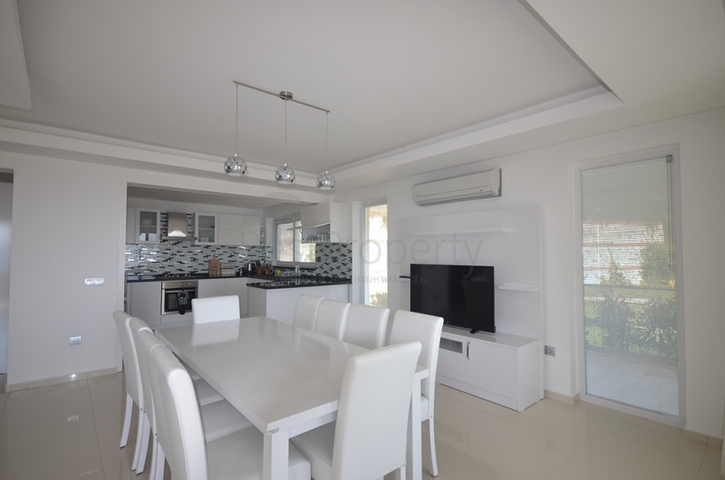 قصر فاخر 5 + 2 في فتحية