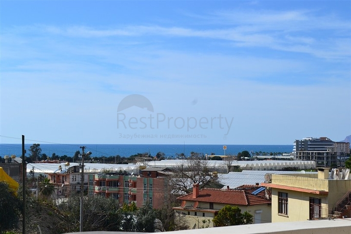 فيلا واسعة بتخطيط 4+2 في منطقة كارجي جاك – ألانيا