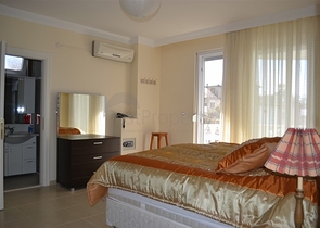 فيلا واسعة بتخطيط 4+2 في منطقة كارجي جاك – ألانيا