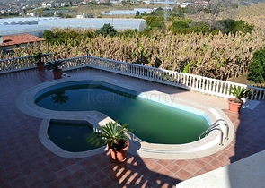 فيلا واسعة بتخطيط 4+2 في منطقة كارجي جاك – ألانيا