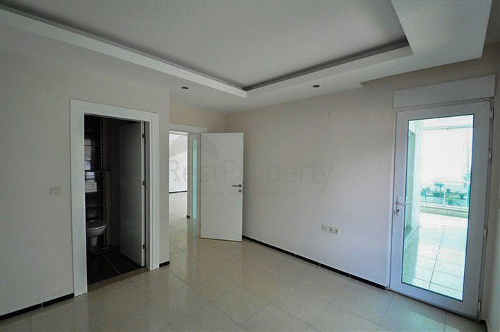 شقق سكنية ضمن مجمع سكني في منطقة كاستل الهادئة من مدينة ألانيا الساحلية