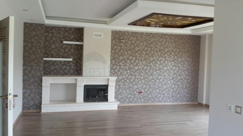 فيلات شبه منفصلة 3 + 1 في وسط كاميوفا ، كيمير 300 متر من البحر