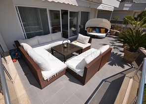 شقة فاخرة بإطلالة بانورامية على البحر في منطقة كوناكليه - ألانيا