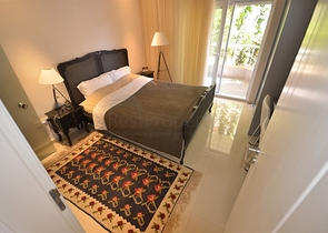 شقة فاخرة بإطلالة بانورامية على البحر في منطقة كوناكليه - ألانيا