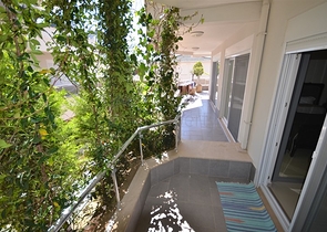 شقة فاخرة بإطلالة بانورامية على البحر في منطقة كوناكليه - ألانيا