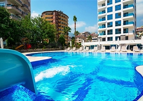 مجمع سكني حديث في مركز مدينة ألانيا