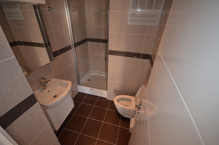 شقق فسيحة 2 + 1 في أوبا