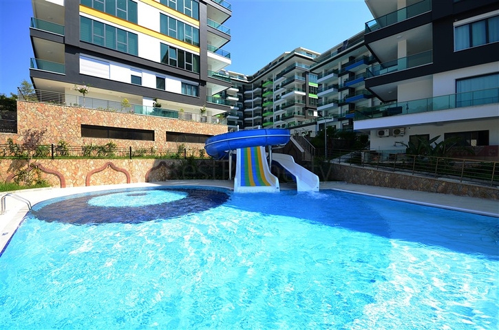 مشروع مطل على البحر في كاركي جاك