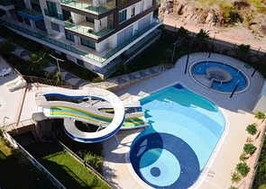 مشروع مطل على البحر في كاركي جاك