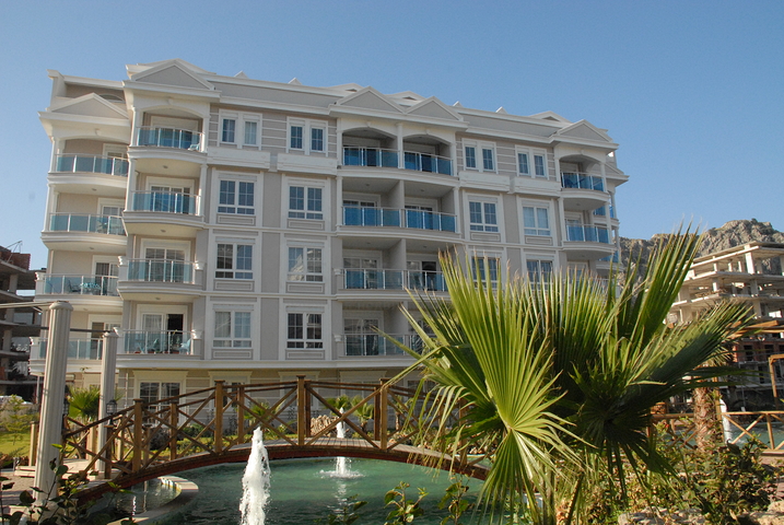 شقة دوبلكس 2 + 1 من المالك مع أثاث في كونيالتي ، أنطاليا