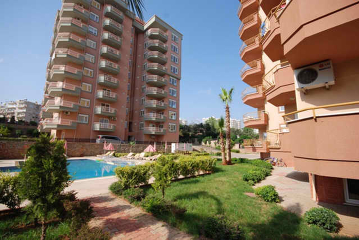 عقارات في ألانيا ، شقق في توسمور