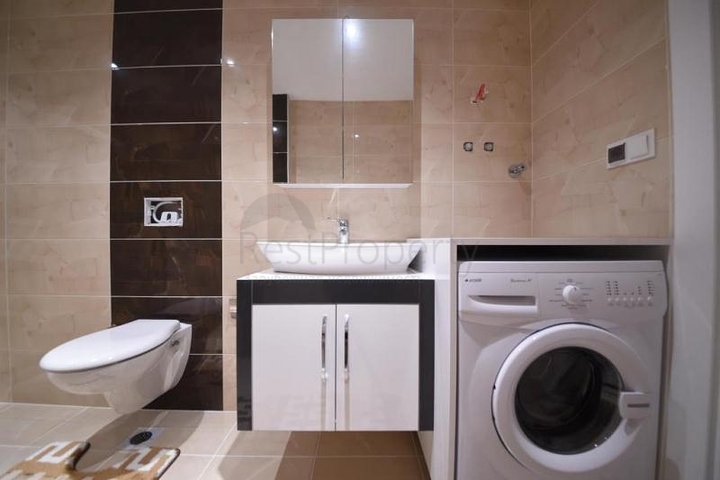 مجمع فاخر في محمودلار