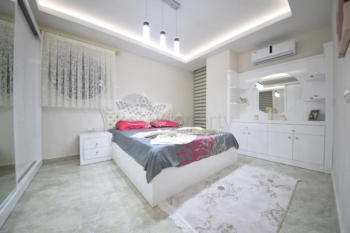 مجمع فاخر في محمودلار