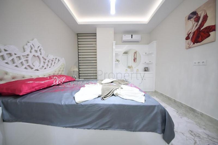 مجمع فاخر في محمودلار