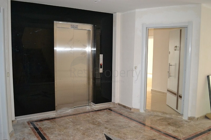 مجمع فاخر في محمودلار