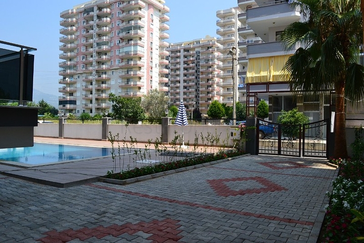 مجمع فاخر في محمودلار