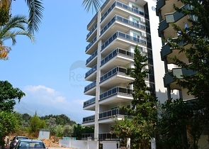 مجمع فاخر في محمودلار