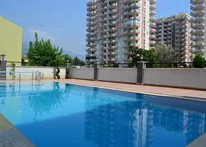 مجمع فاخر في محمودلار