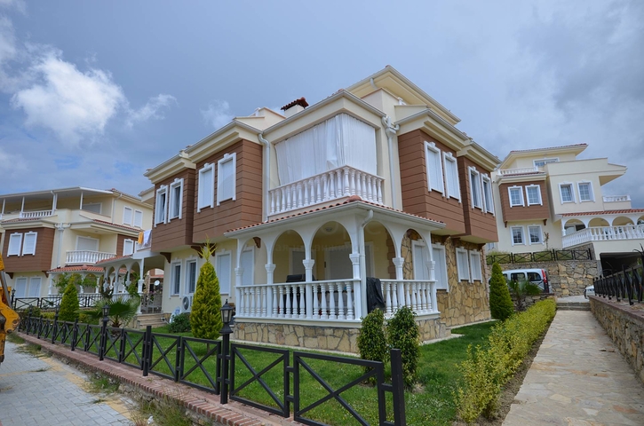 فرصة كبيرة نقدمها لكم في منطقة أفسلار – ألانيا