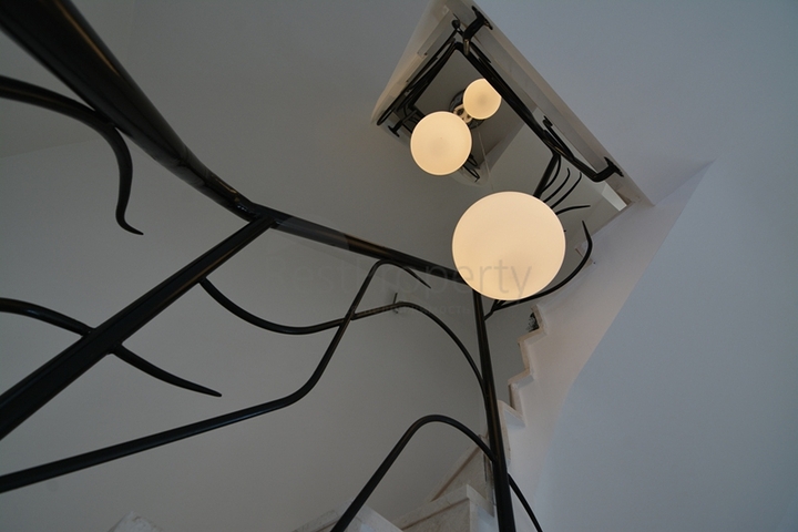 فيلا فاخرة 5 + 1 في أوفاجيك ، فتحية