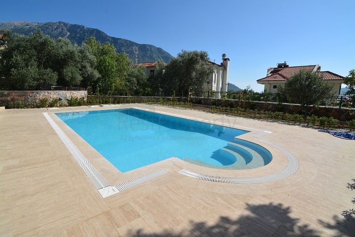 فيلا فاخرة 5 + 1 في أوفاجيك ، فتحية