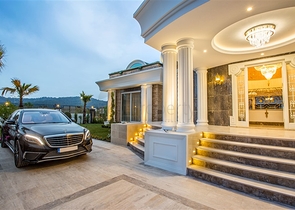 فيلات فاخرة فاخرة في كيمير