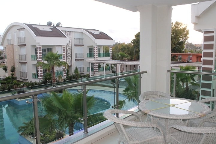 مجمع سكني قيد الإنشاء في سيدا من المطور