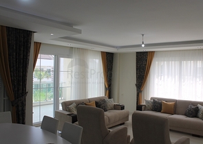 مجمع سكني قيد الإنشاء في سيدا من المطور