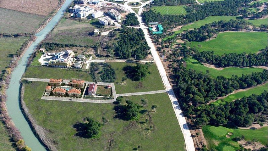 شقق في بيليك بالقرب من ملعب الجولف