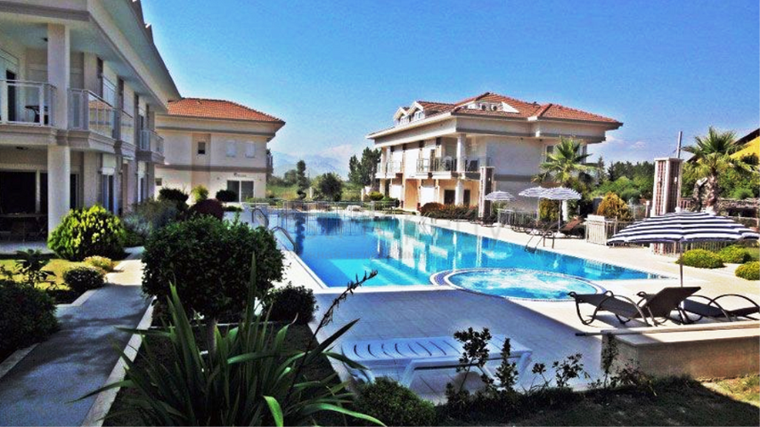 شقق في بيليك بالقرب من ملعب الجولف