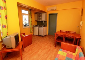 أوتيل رائع في مركز ألانيا