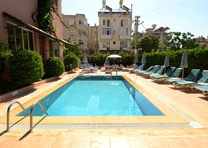 أوتيل رائع في مركز ألانيا