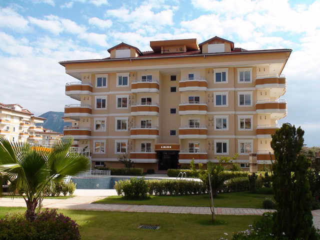 شقق ضمن مجمع فاخر في أوبا / ألانيا 